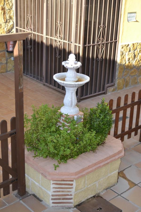 Apartamentos Casa Rural de Aldea Aldea del Fresno Exterior foto